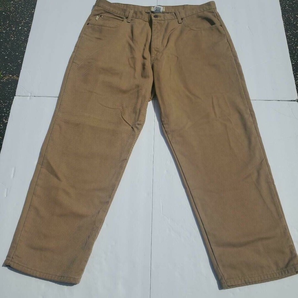 LL Bean Relaxed Fit Men’s Khaki Pants W 40 x L 30 Small Hole Back Right Pocket